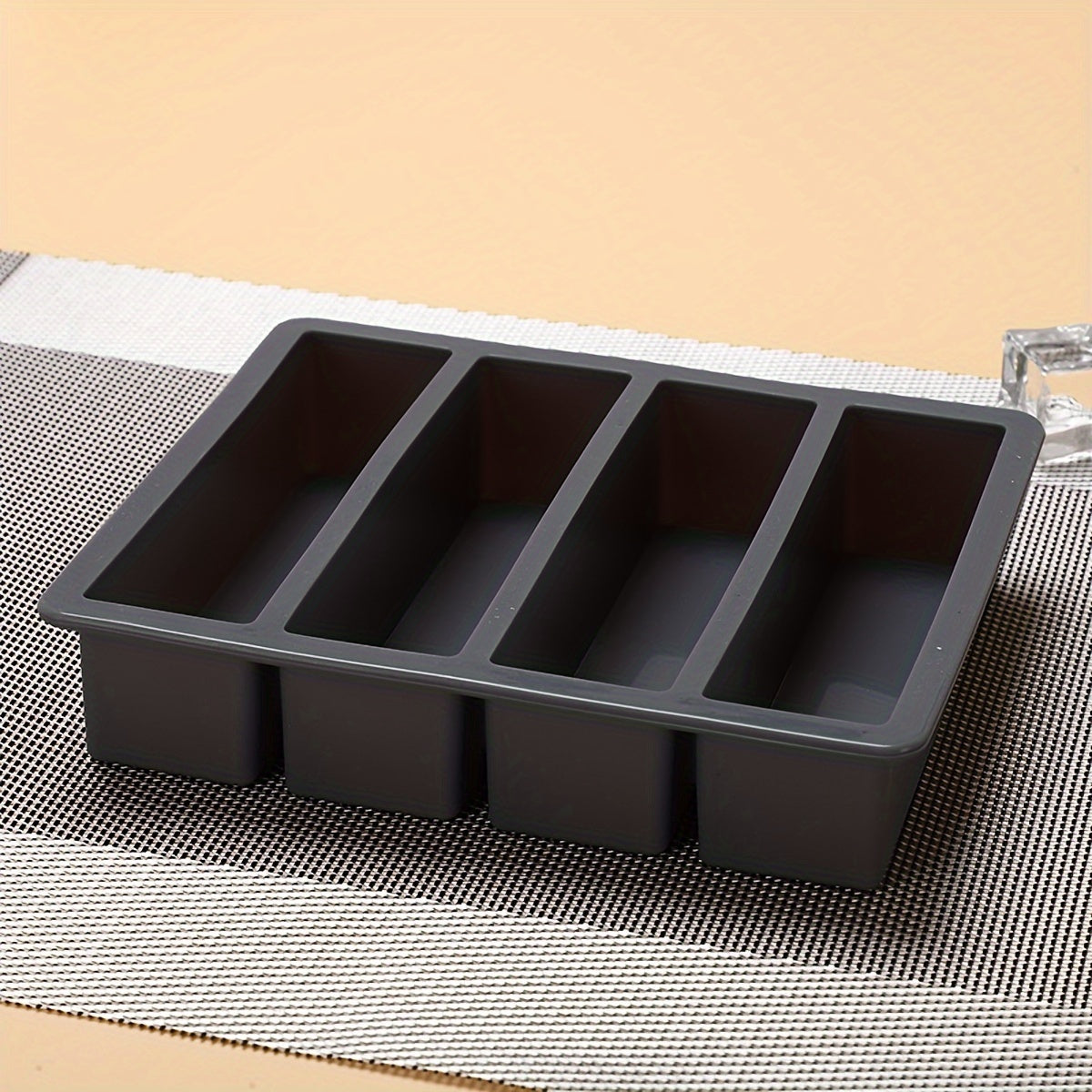 Unisex Silicone Ice Cube Mold Tray BPA Free Easy Release Kitchen Accessories