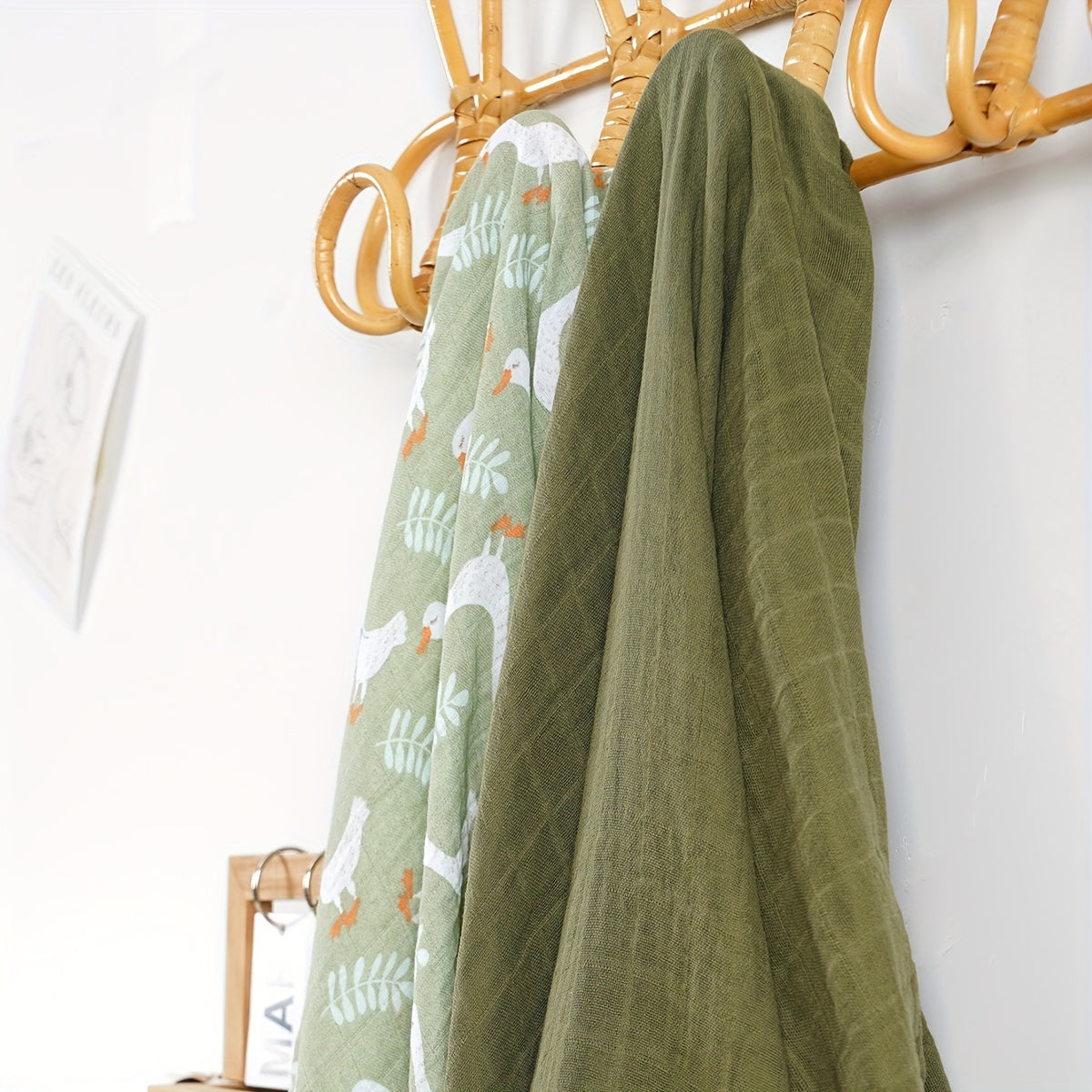 Two-Piece Muslin Cotton Blanket Set 120x110cm for Home and Travel