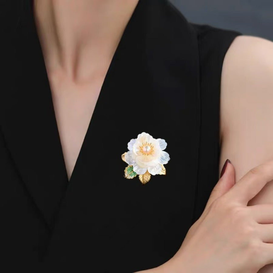 Faux Shell Crabapple Flower Brooch with Imitation Pearls Elegant Jewelry for Women