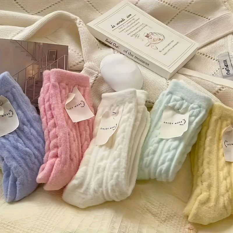 Women's Fuzzy Knit Socks 5 Pairs Mid-Calf Solid Color Polyester Spandex