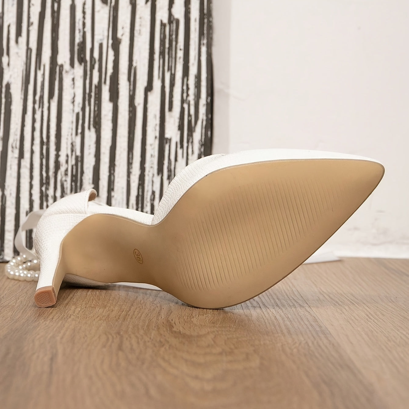 Women's Pointed Toe Stiletto Heels with Pearls and Bows White Synthetic