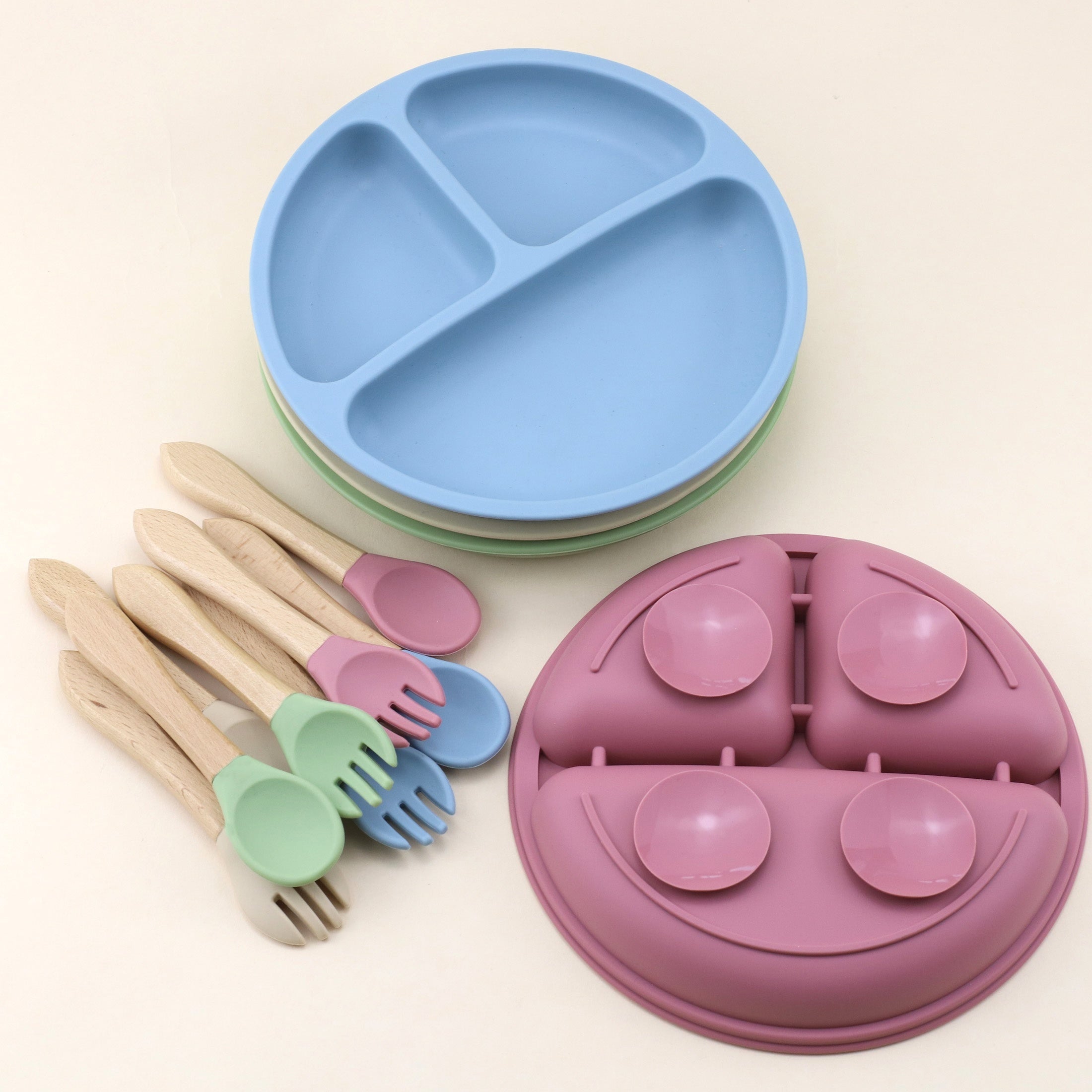 Baby Feeding Set 3-Piece Silicone Divided Plate with Suction Wooden Spoon Fork Red