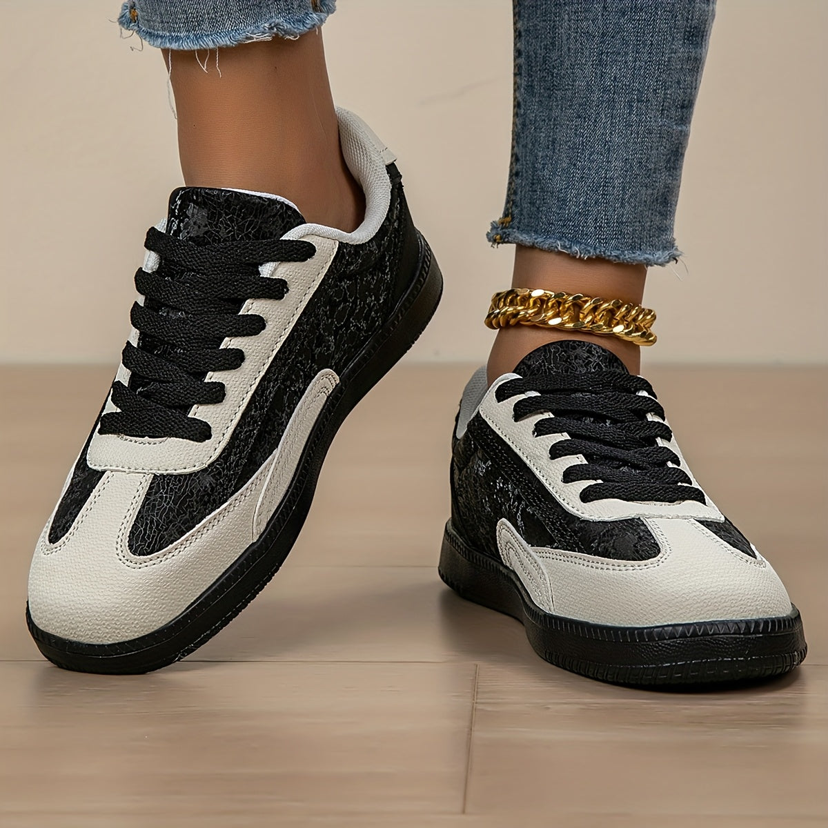 Women's Casual Sneakers Breathable Mesh Non-Slip Low-Top Beige White