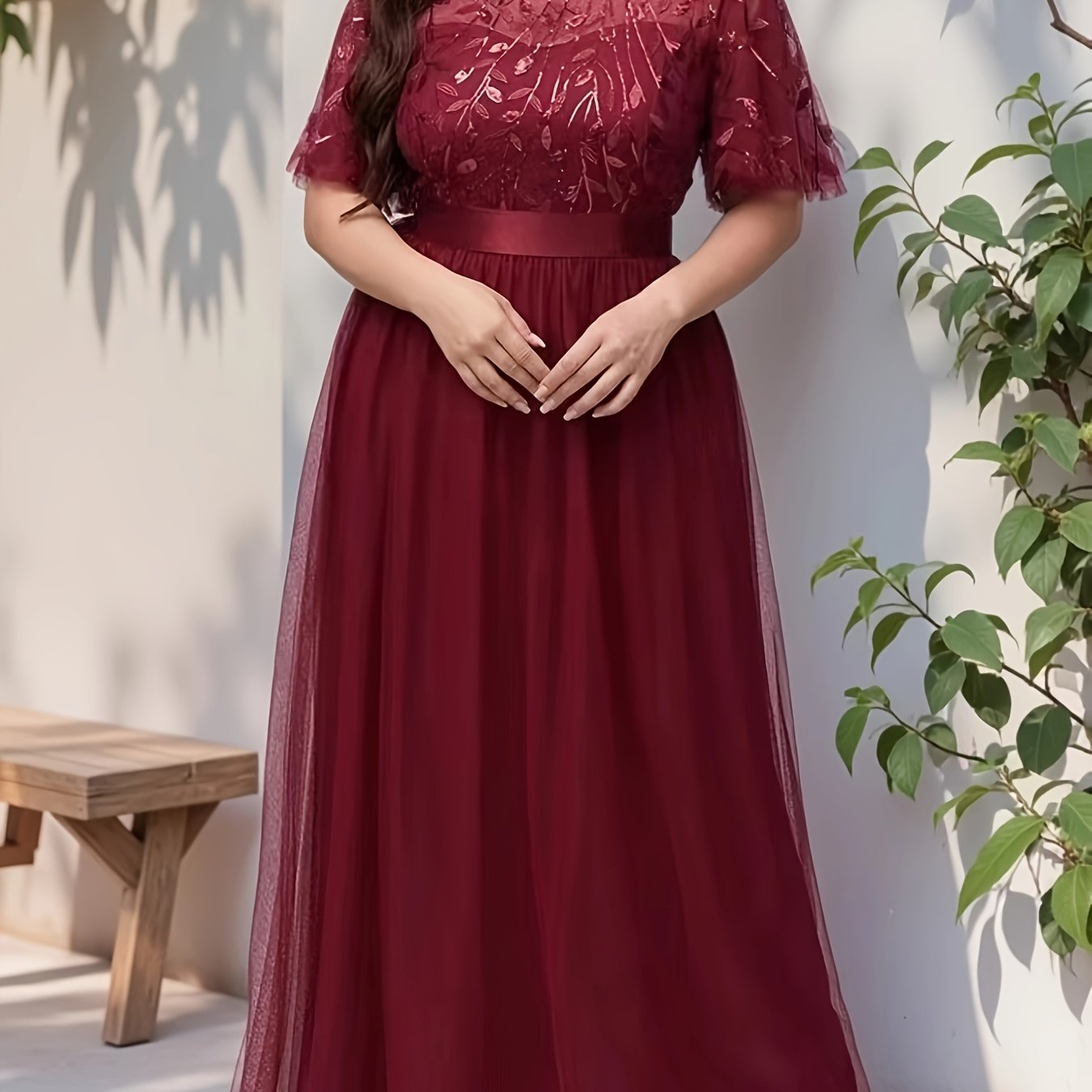 Plus Size Evening Gown Floral Embellished Long Sleeveless A-Line Dress for Weddings