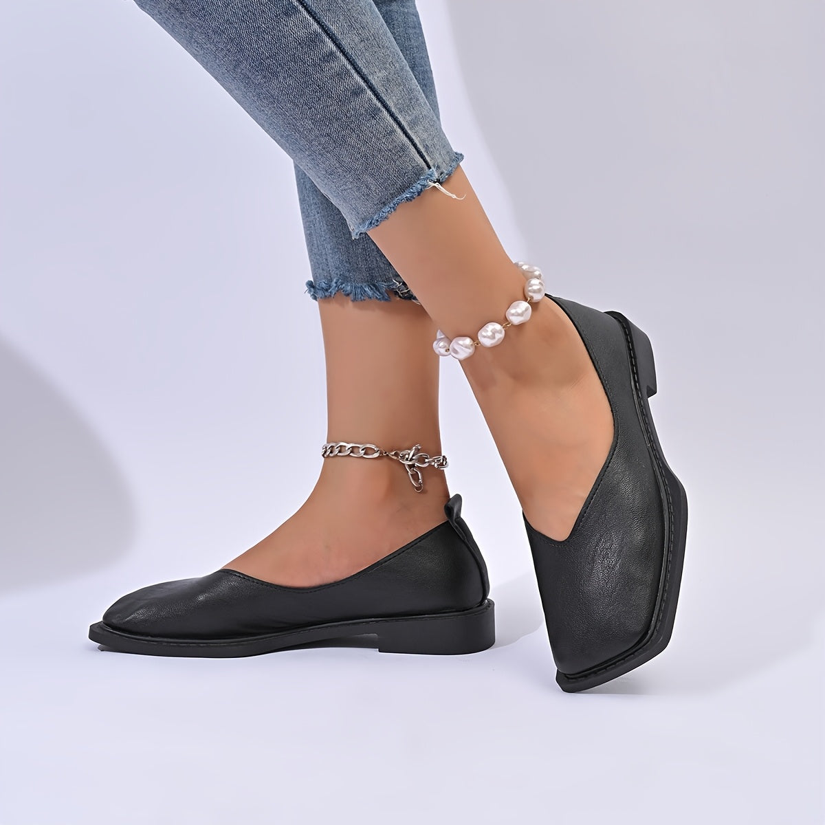 Ayollar uchun Slip-On kvadrat barmoqli balandligi sintetik past blok poyabzal, kundalik kiyim uchun oyoq kiyim