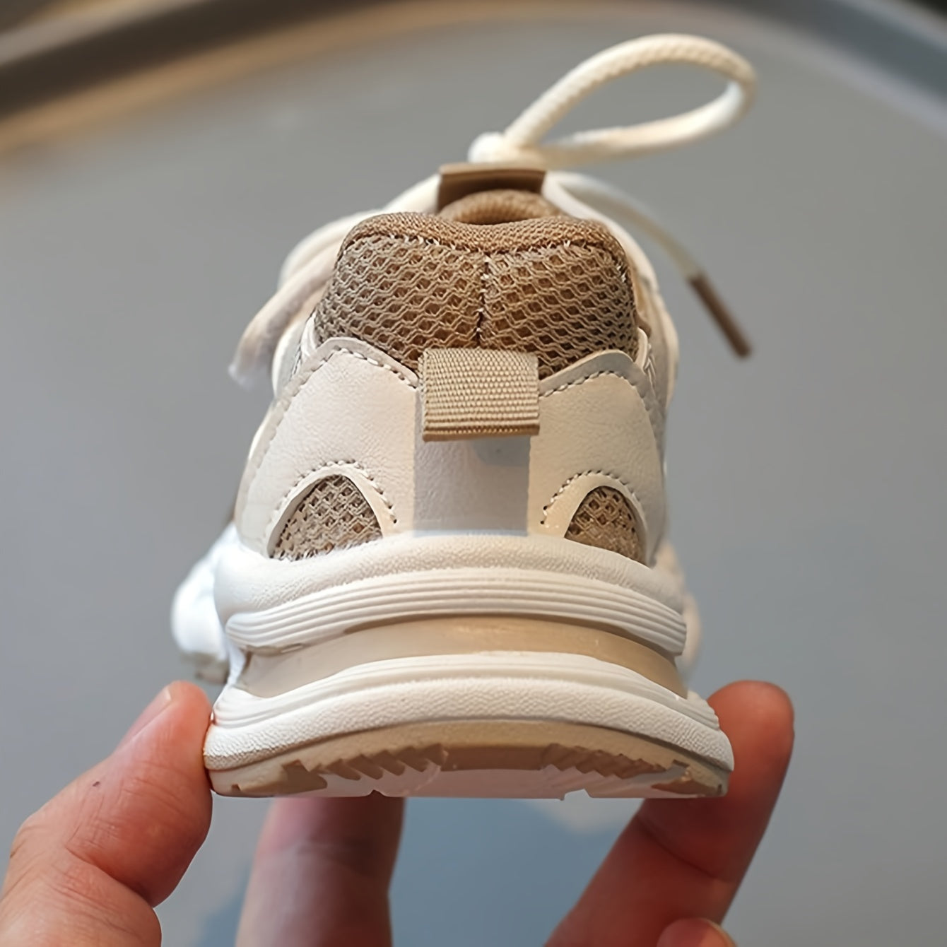 Boys Casual Mesh Sneakers Low Top Breathable Running Training Shoes