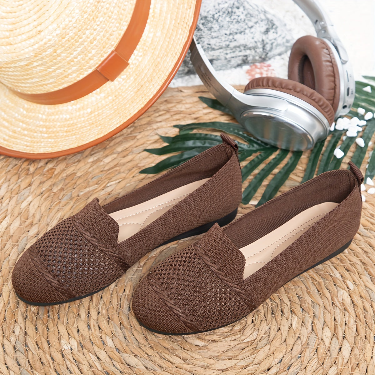 Women's Lightweight Knitted Flats with Soft Sole and Round Toe