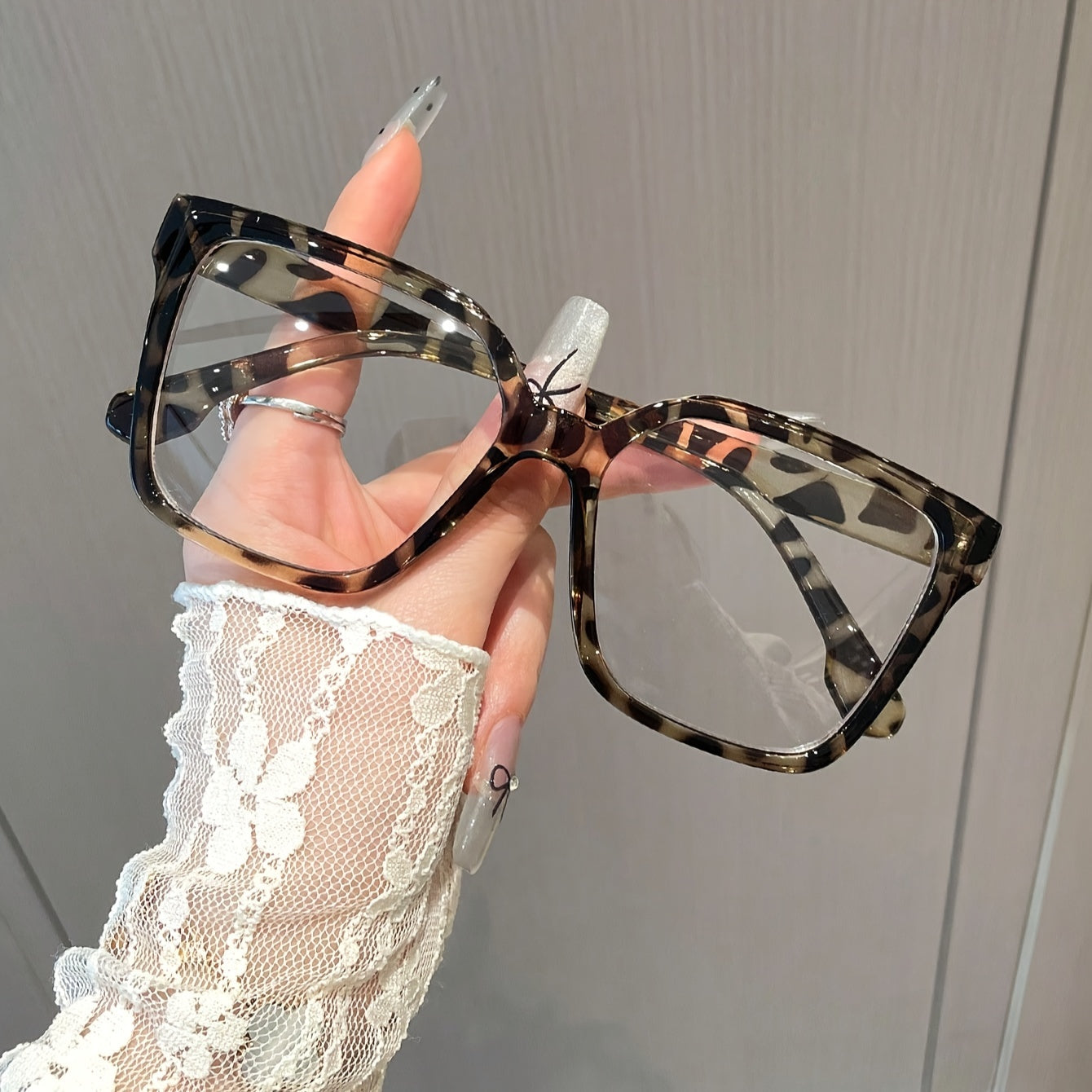 Large Square Glasses for Women Fashionable Oversized Eyewear Daily Wear