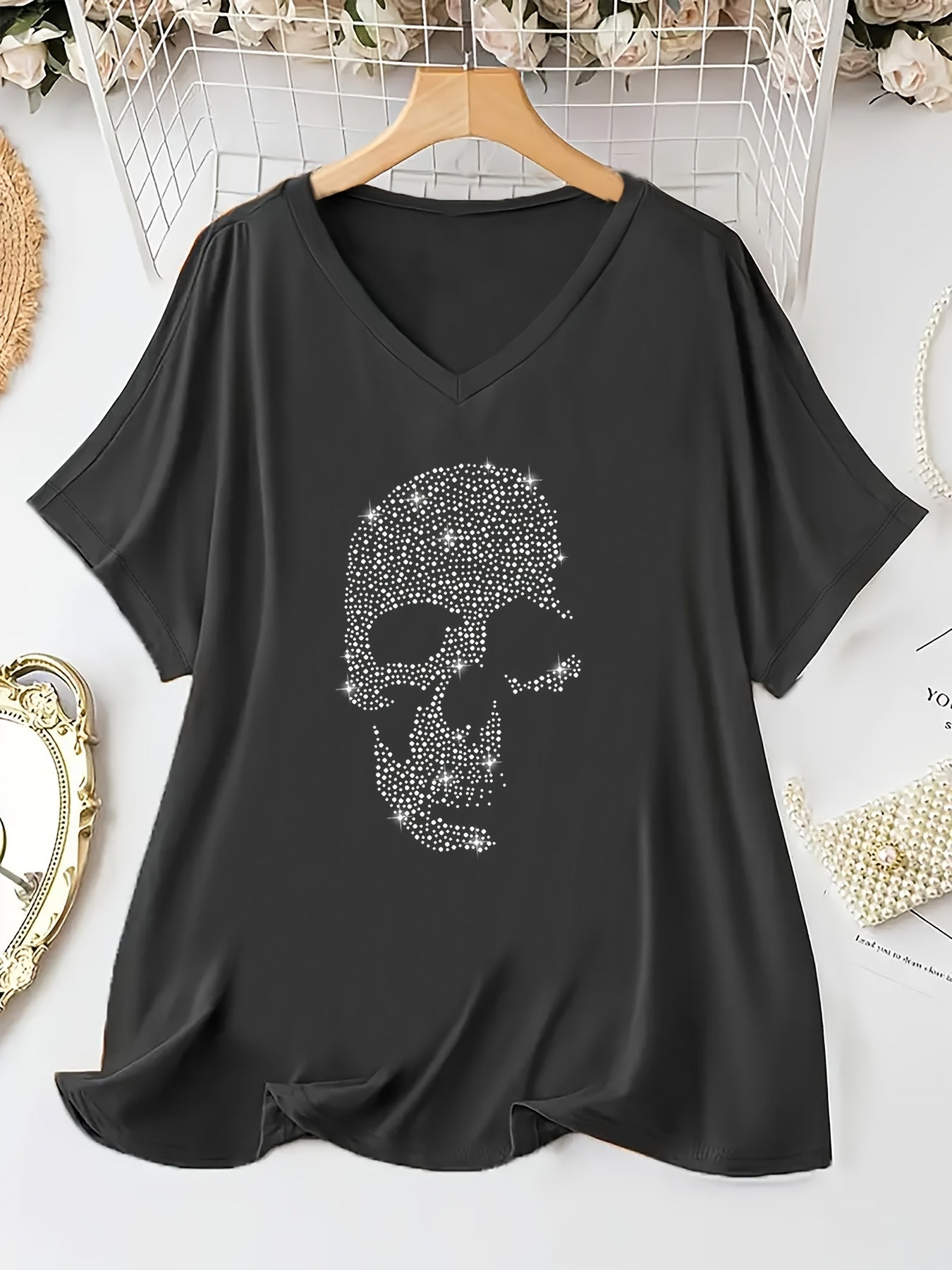 Plus Size Women's Casual V-Neck T-Shirt with Rhinestone Skull in Pink