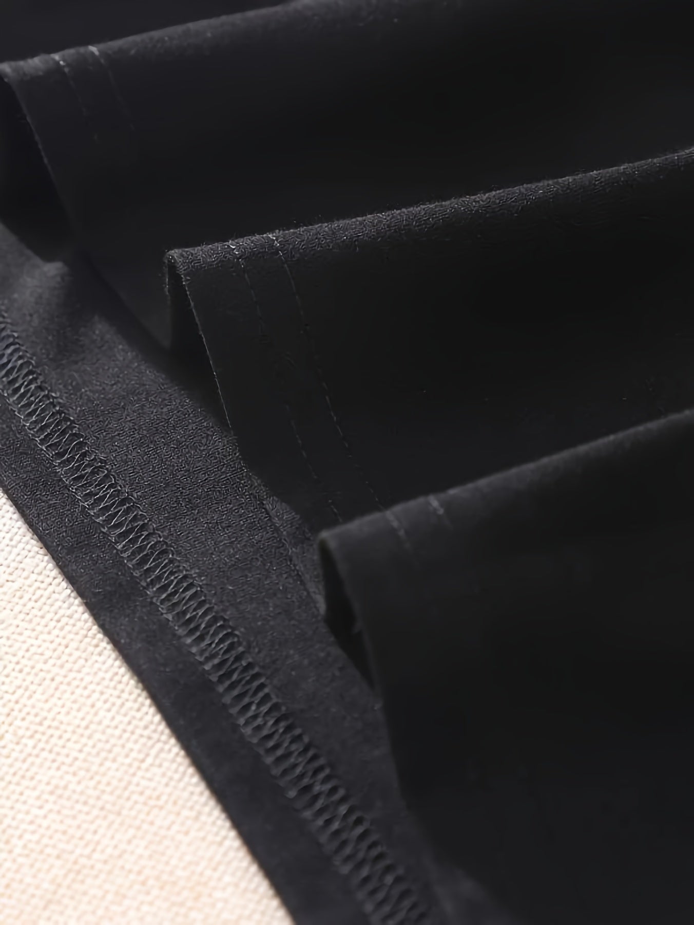 Girls' Summer Cotton Crew Neck T-Shirt with Cartoon Cat Print for Casual Wear