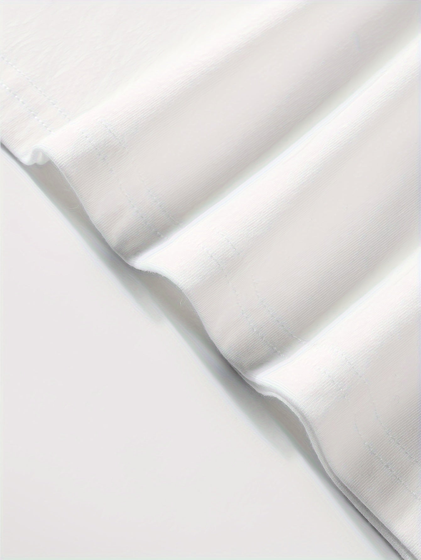 Yoz va bahor uchun klassik erkaklar uchun yumshoq yengli futbolka