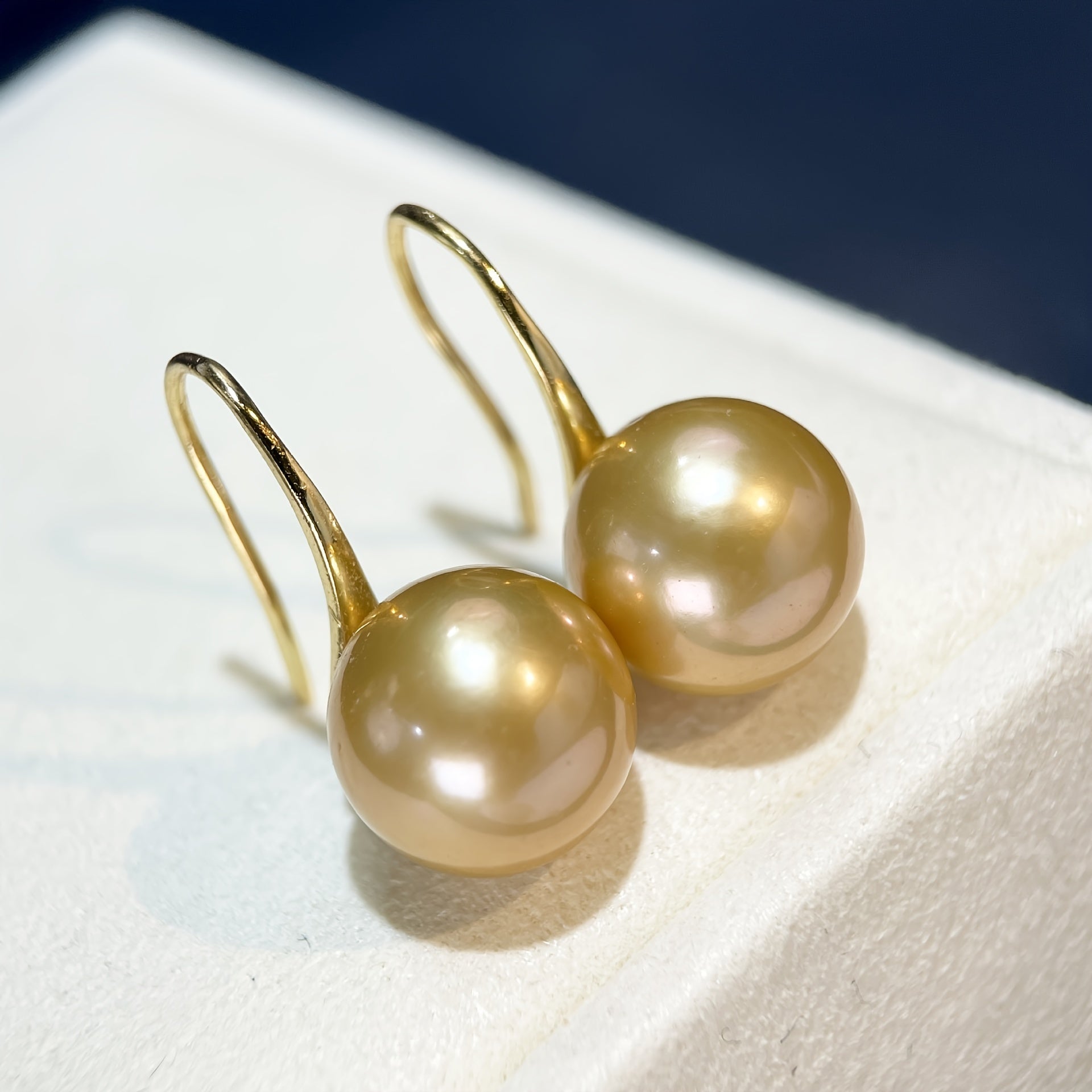 Sterling Silver Pearl Earrings in 18K Gold Plated with Japanese High Heels Design