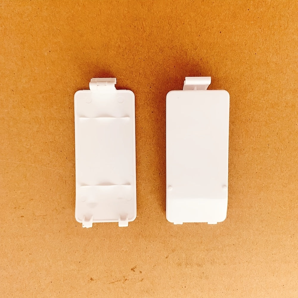 Havo konditsioneri masofadan boshqarish pultining orqa qopqog'i batareya qopqog'i bilan qalinroq.