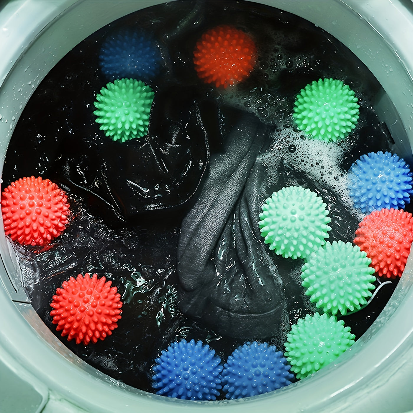 Set of 4 Reusable Laundry Balls for Clothes Dryer Tangle-Free Cleaning and Storage