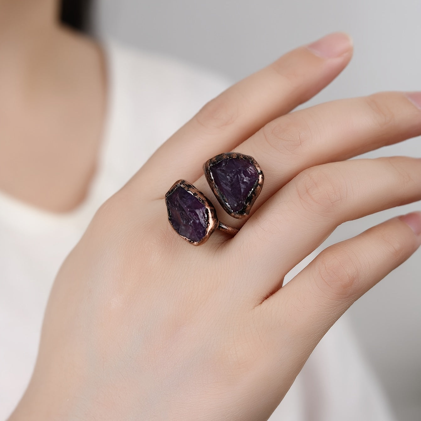 Boho-Chic sozlanadigan uzuk Amethyst, Yashil Fluorit, Tourmaline va Agat tabiiy toshlar bilan