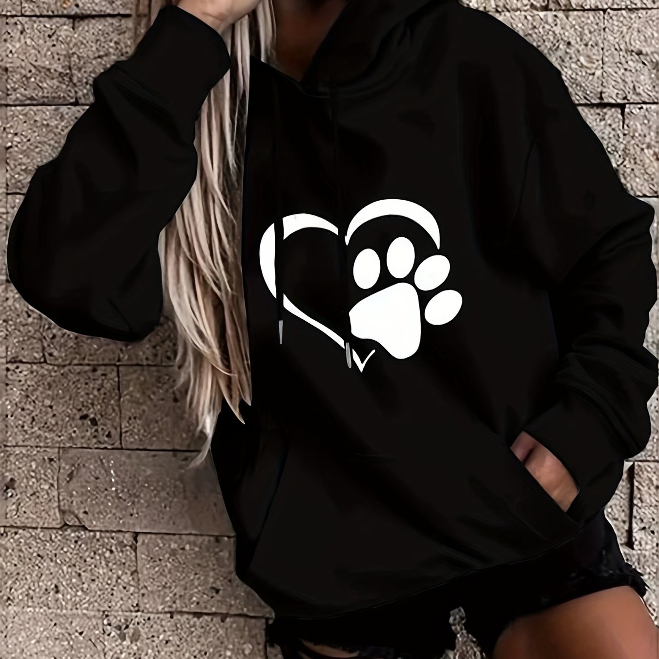 Women's Plus Size Casual Fleece Hoodie with Paw Heart Print and Pockets