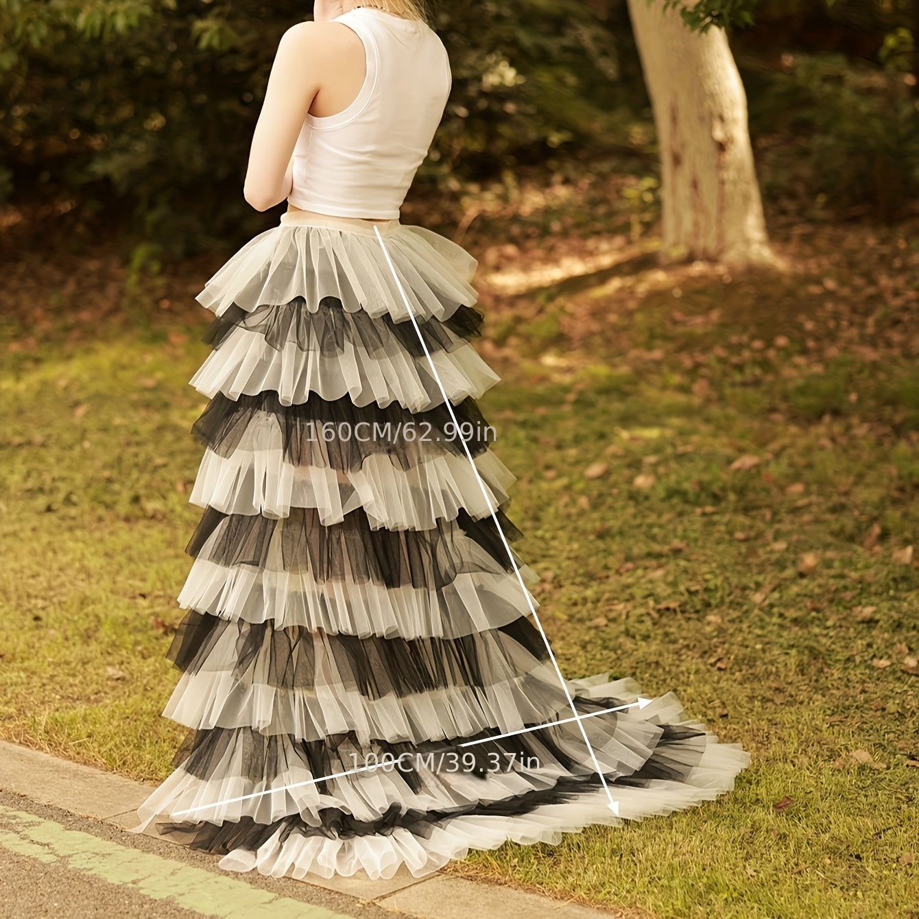 Elegant Bridal Fishtail Dress with Baroque Princess Accessories for Weddings