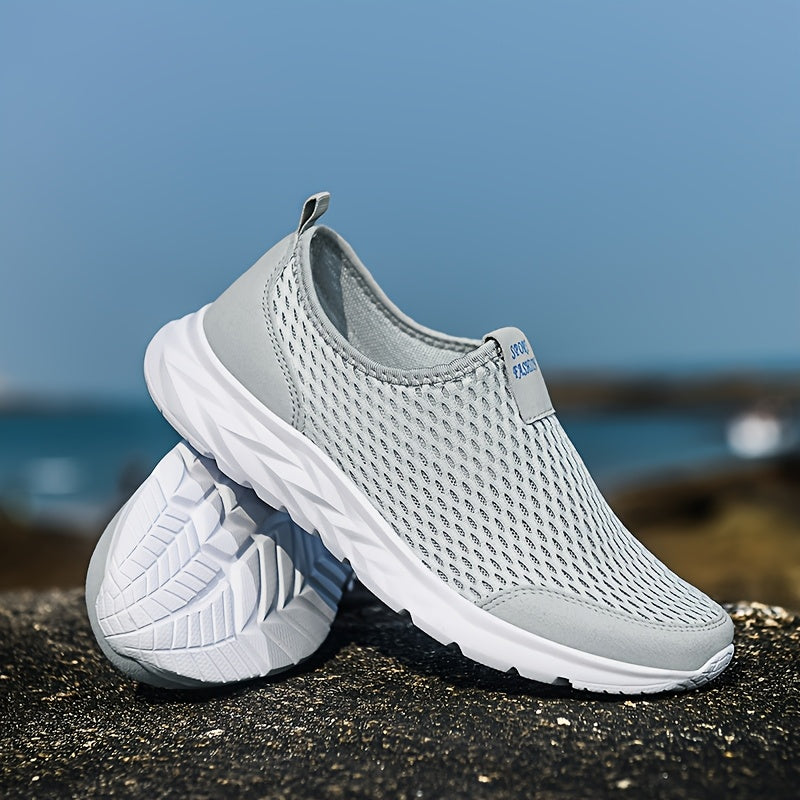 Men's Breathable Knit Sneakers with Non-Slip Sole and Comfort Inner Lining for All-Season Outdoor Casual Wear