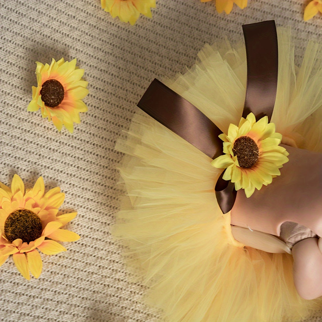 Baby Photography Outfit Set with Sunflower Tutu Skirt and Flower Headband for Photoshoots and Parties