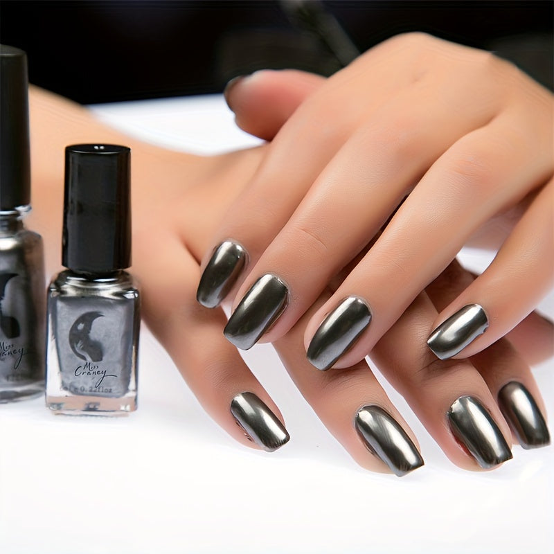 Women's Metallic Nail Polish in Gold, Fast-Drying Sparkling Gel