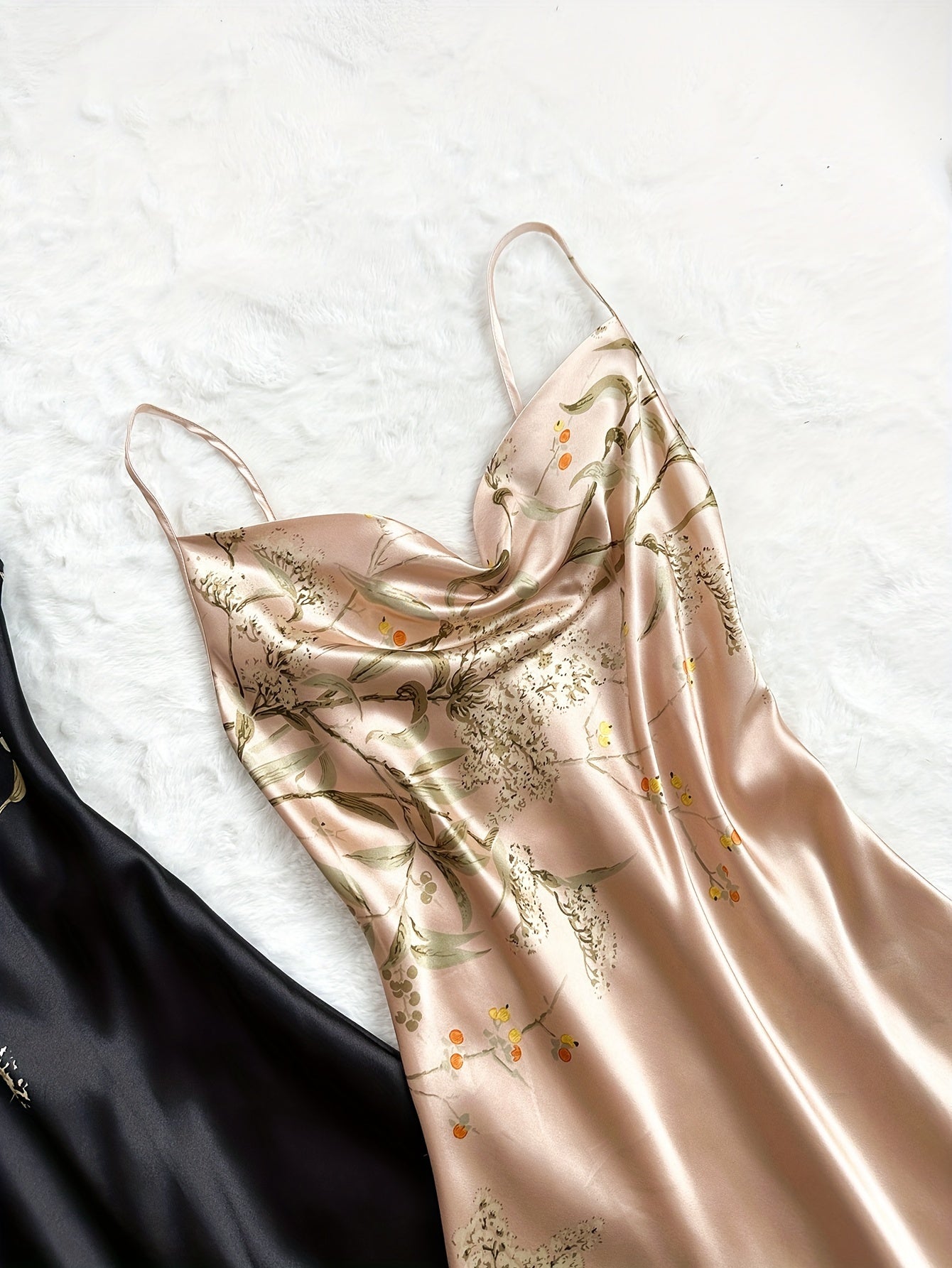 2 Ta'ffusli Printli Saten Uxlash Liboslari Ayollar Uchun, Orqa Qismida Turtlenek Slip, Qulay Tunika