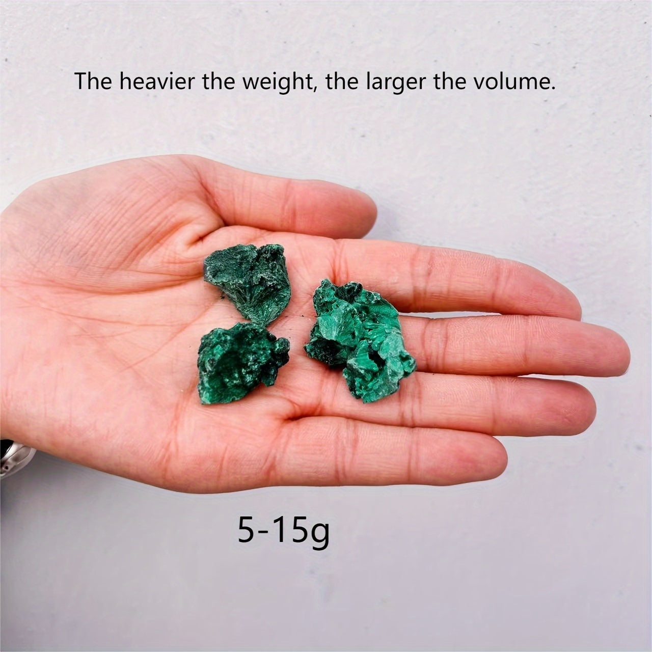 Muestra de piedra de malaquita natural para decoración del hogar y diseño de interiores