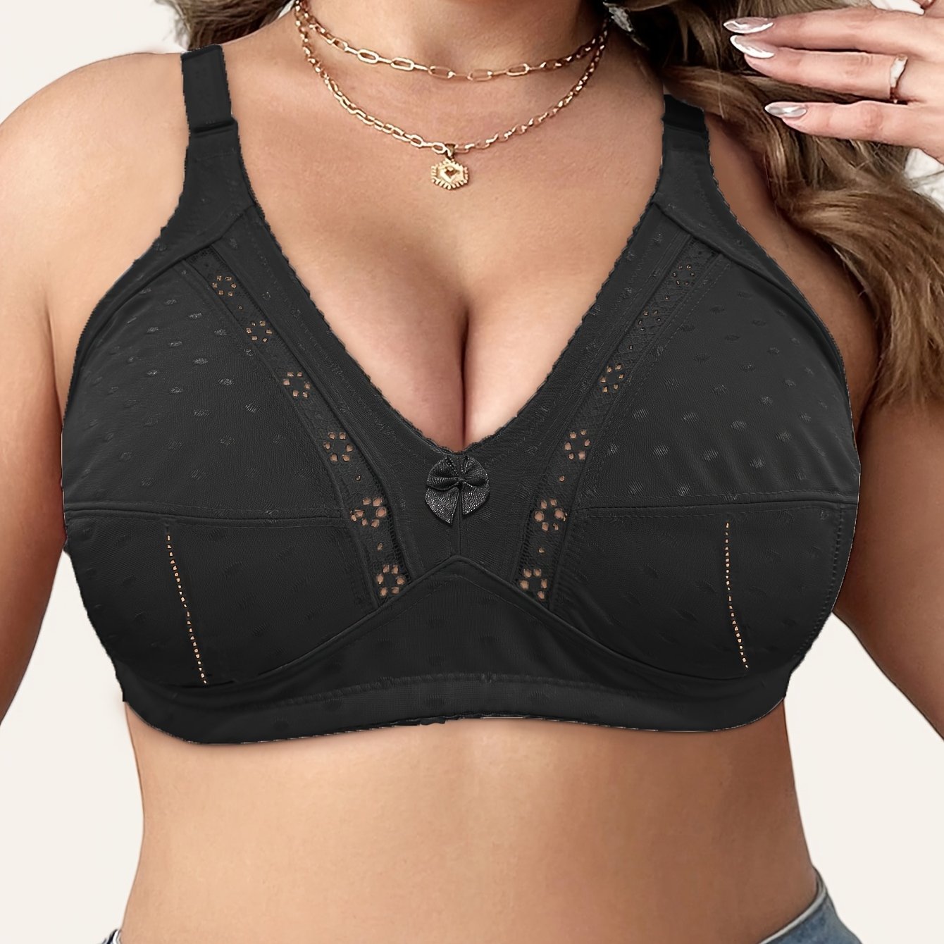 Plus Size Lace Bralette with Bow Detail Wireless Full Coverage Breathable Bra