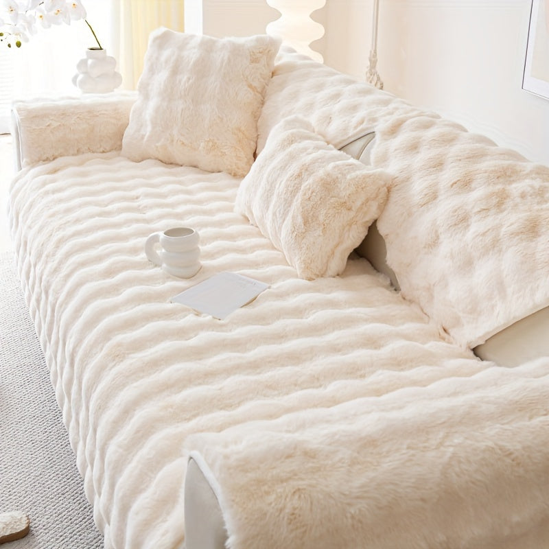 Зимний плюшевый искусственный меховой чехол для дивана с защитой от скольжения, подходит для диванов до 4 мест. Чехол из полиэстера, который можно стирать в машине, для домашнего и офисного декора, станет уютным рождественским подарком.