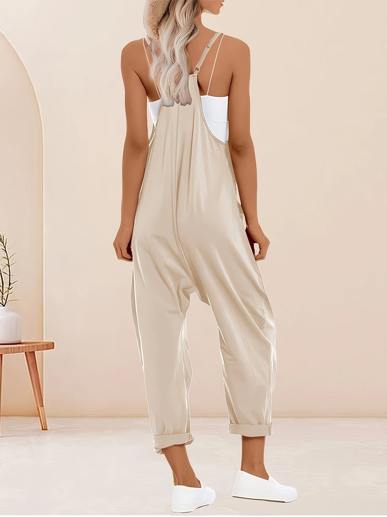 Mono sin mangas de talla grande con cuello en V y estilo casual para mujer