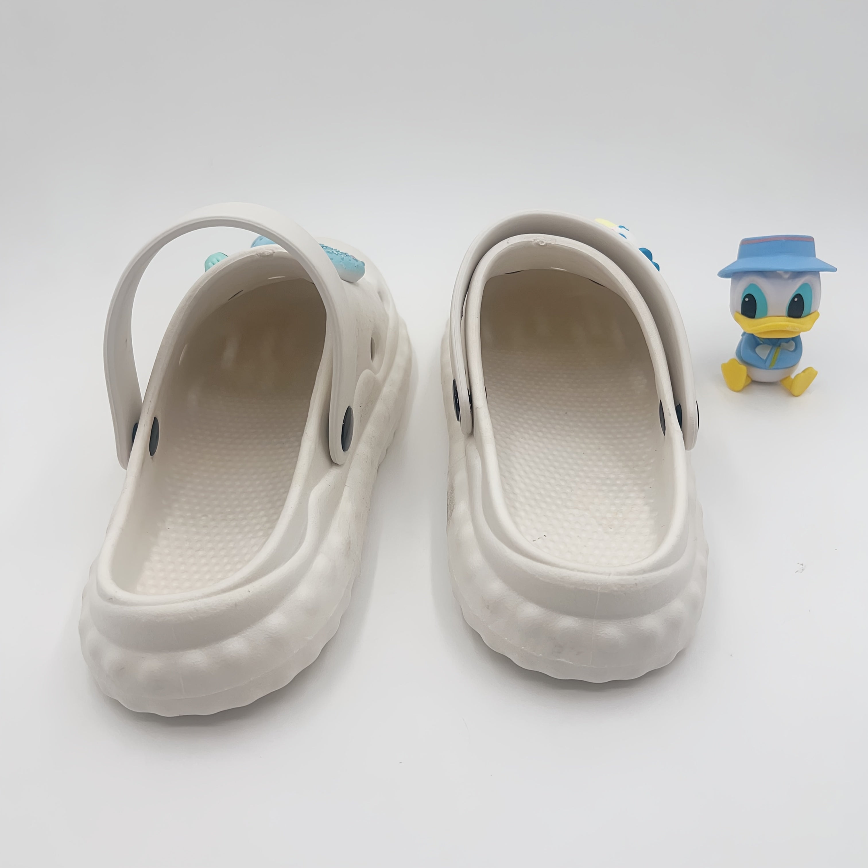 Women’s EVA Cartoon Clogs Comfortable Summer Slippers for Home Outdoor