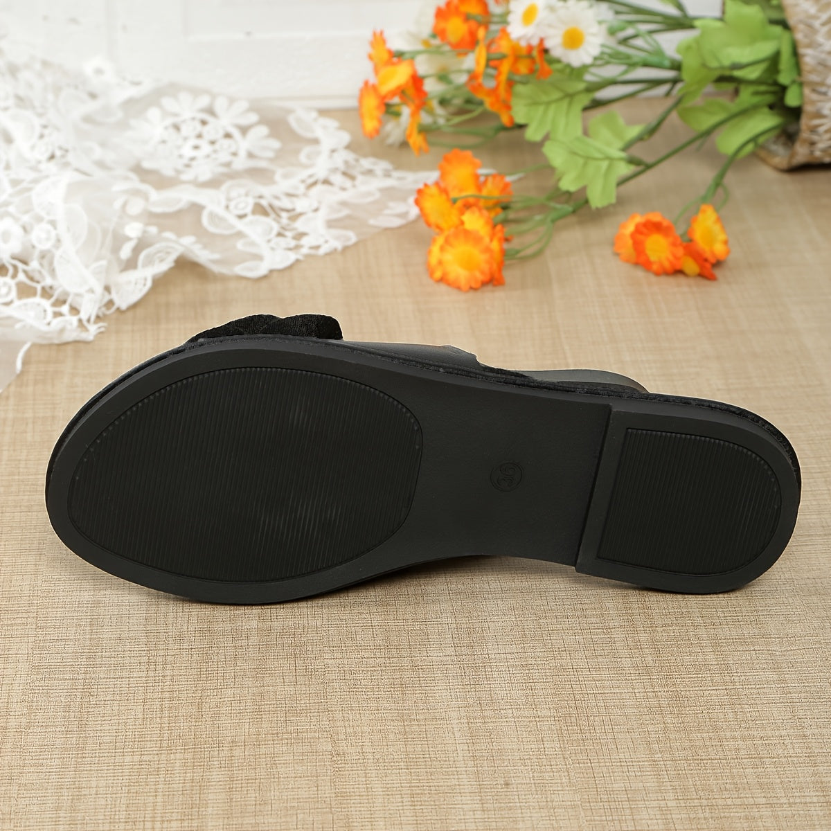 Women Flat Sandals Three-Dimensional Floral Decor Comfortable Summer Footwear