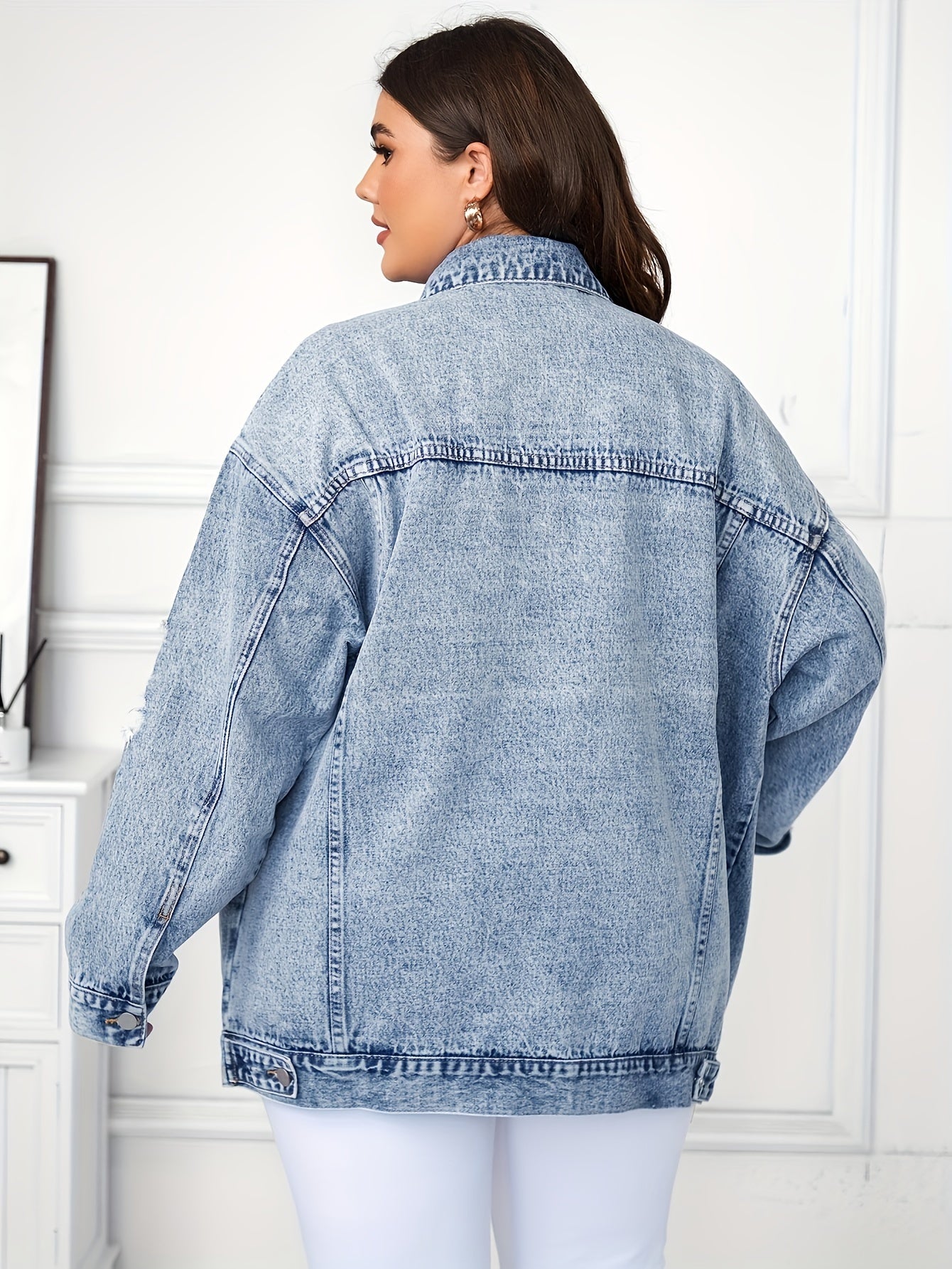Plus Size Women's Denim Jacket Casual Long Sleeve Button-Up