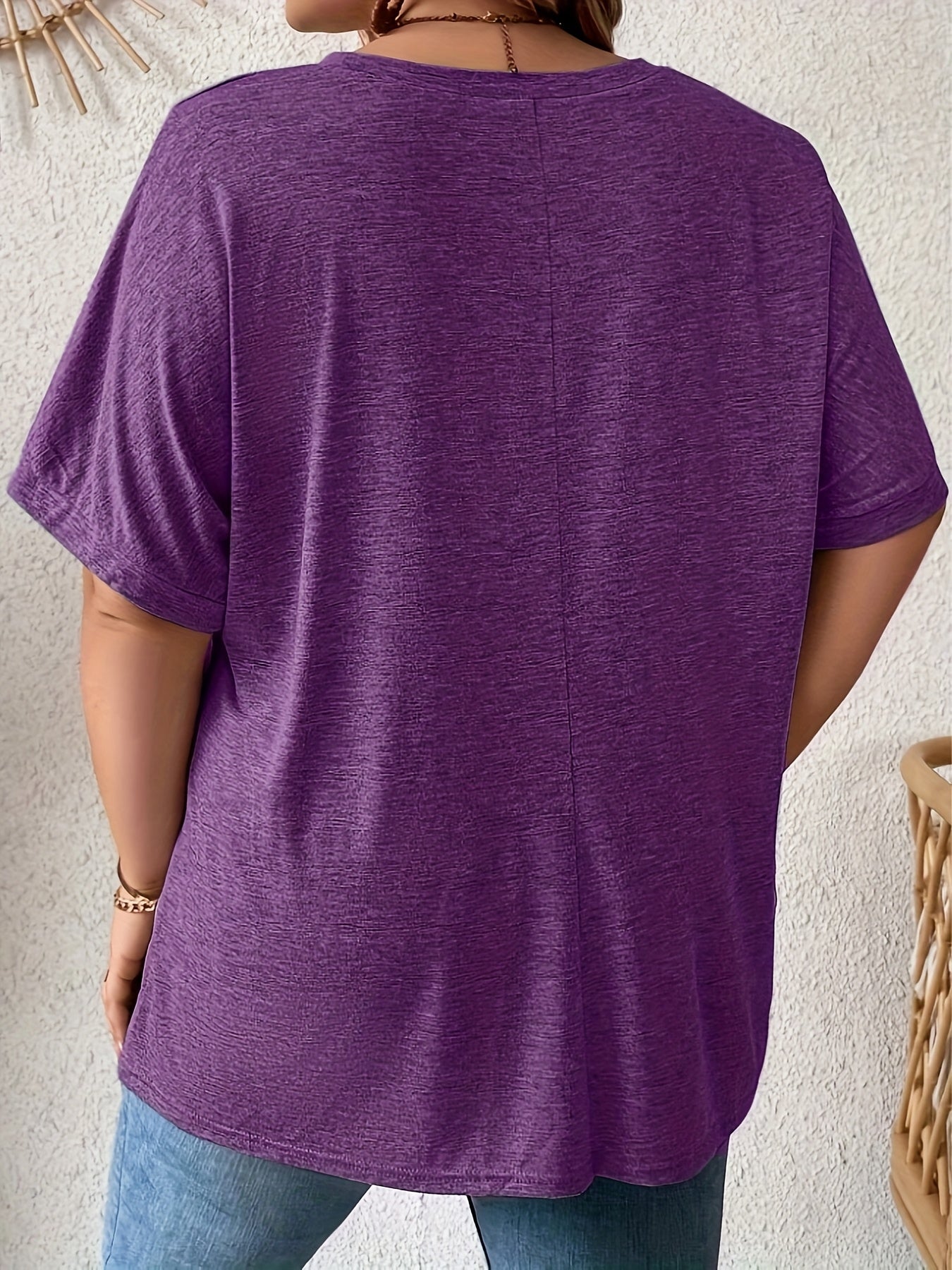 Plus Size Women's T-Shirt with Dragonfly Print Crew Neck Short Sleeves Pockets Polyester Blend