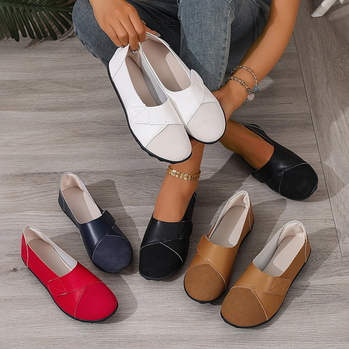 Women's Lightweight Casual Sneakers, Low-Top Shoes with Rubber Sole, Multiple Colors