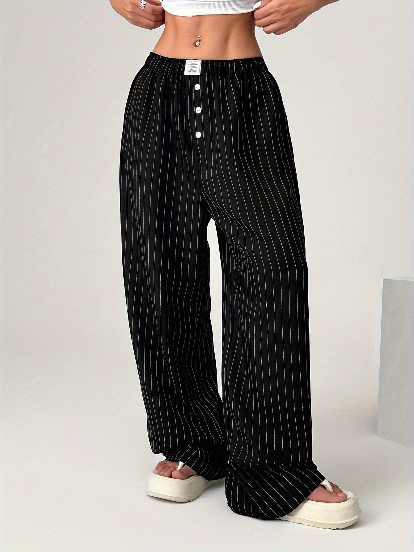 Pantalones de mujer de talla grande con rayas anchas, botones y cintura elástica