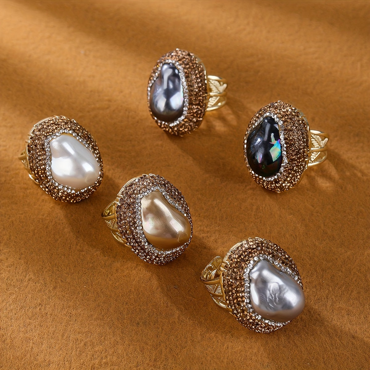 Chic Barok marvarid uzuk, rhinestone aksentlari bilan bezatilgan - Partiyalar va sovgalar uchun ideal, har qanday tadbirga mos keladi