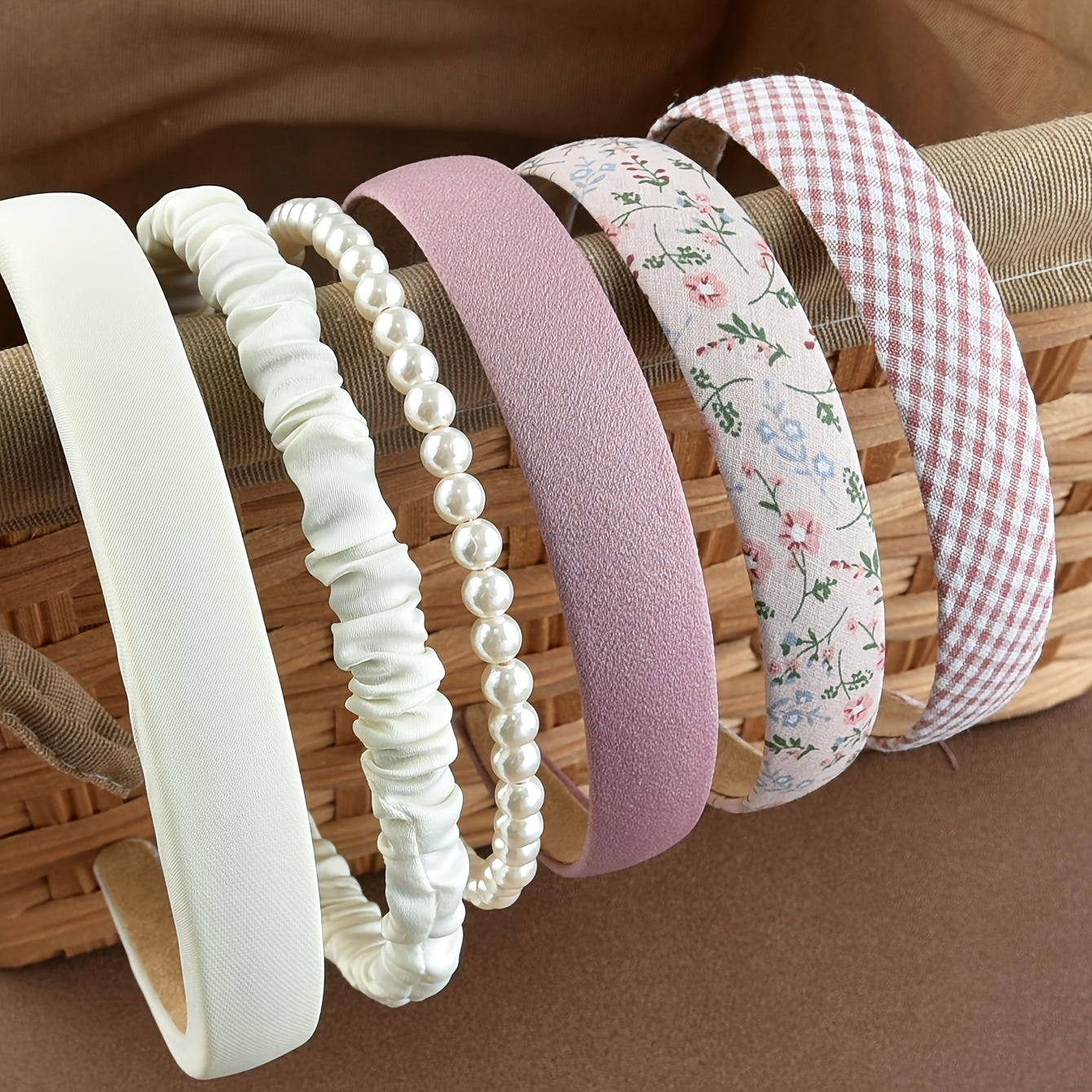 Set of 6 Women's Wide Brim Headbands with Faux Pearl Decoration and Trendy Style