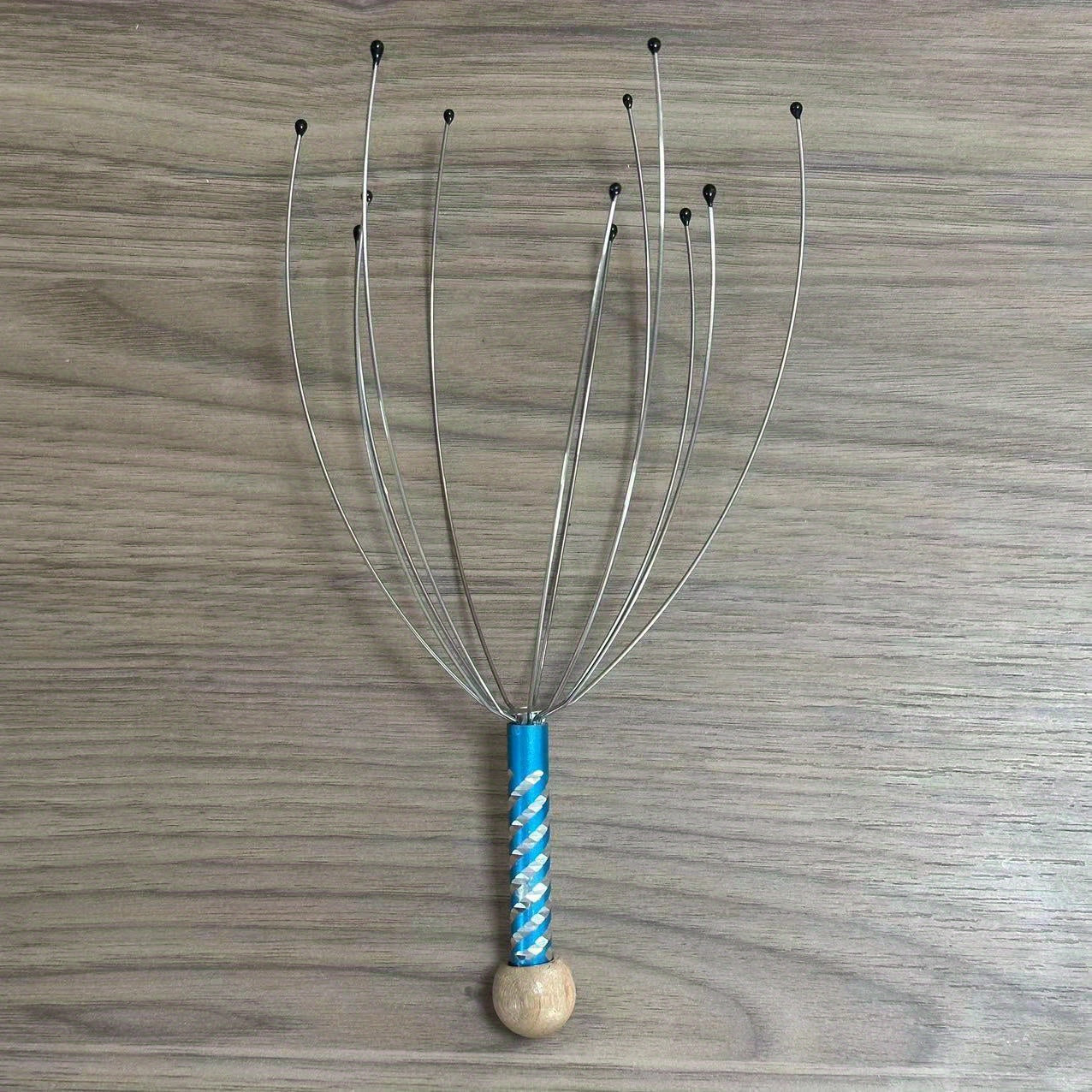 Metal Head Massager Octopus Design Deep Tissue Scalp Massage Tool Portable for Home Travel