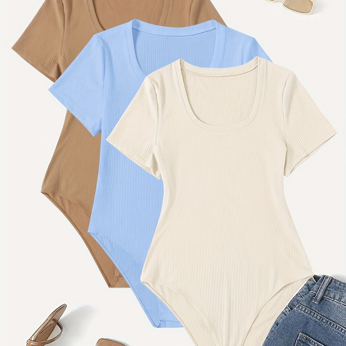 Ayollar uchun kengaytirilgan o'lchamli elastik bodysuitlar, bir rangli, kruj neck, qisqa qo'lli to'plam