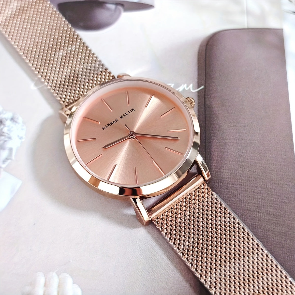 Women's Light Luxury Watch with Elegant Design and Precise Movement