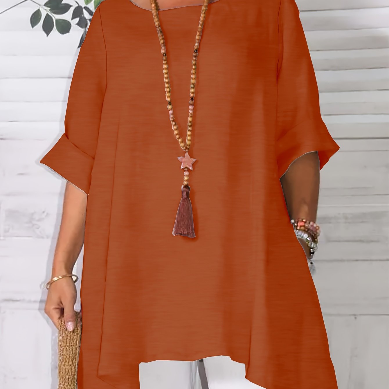 Women's Plus Size Pleated Texture Top with Pockets and Asymmetrical Hem in Polyester for Vacation