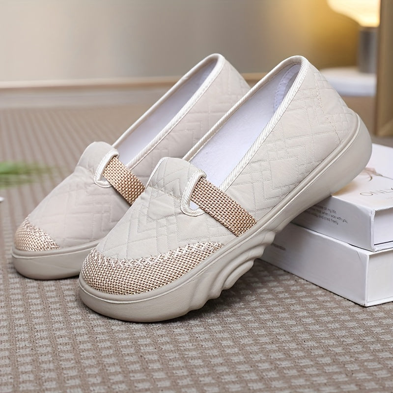 Women's Canvas Shoes Lightweight Slip-On Flats for Spring and Autumn