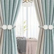 Yashash xonasi va yotoqxona uchun 4 ta kulrang polyester pardozlari bilan faux marjon detallari bilan to'plam