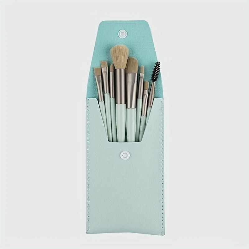 Ayollar uchun makiyaj cho'tkasi to'plami yumshoq va mo'ynali professional kosmetik asboblar