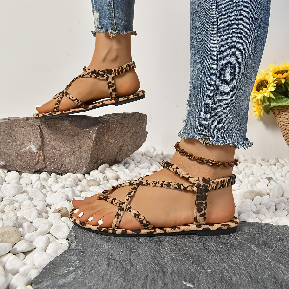 Women's Leopard Print Open Toe Flat Sandals Slip-On Summer Beach Shoes