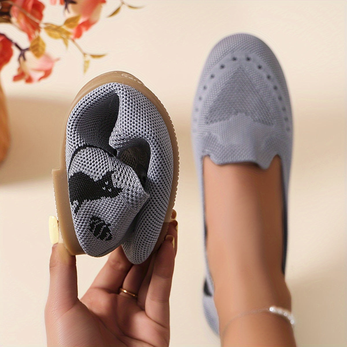 Women's Breathable Fabric Ballet Flats with Heart Pattern Slip-On Shoes