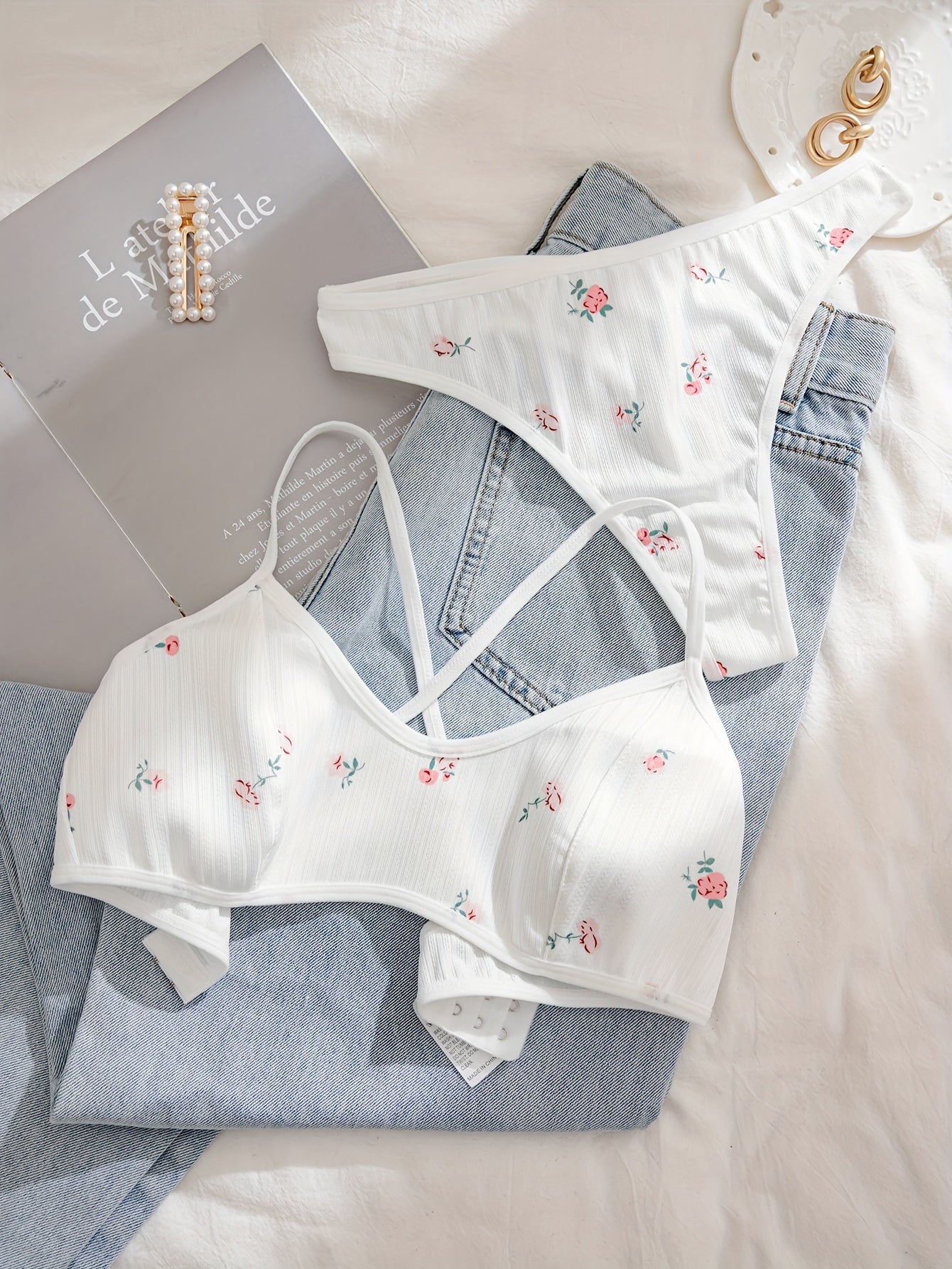 White Floral Print Lingerie Set with Embroidery and Cross-Back Design