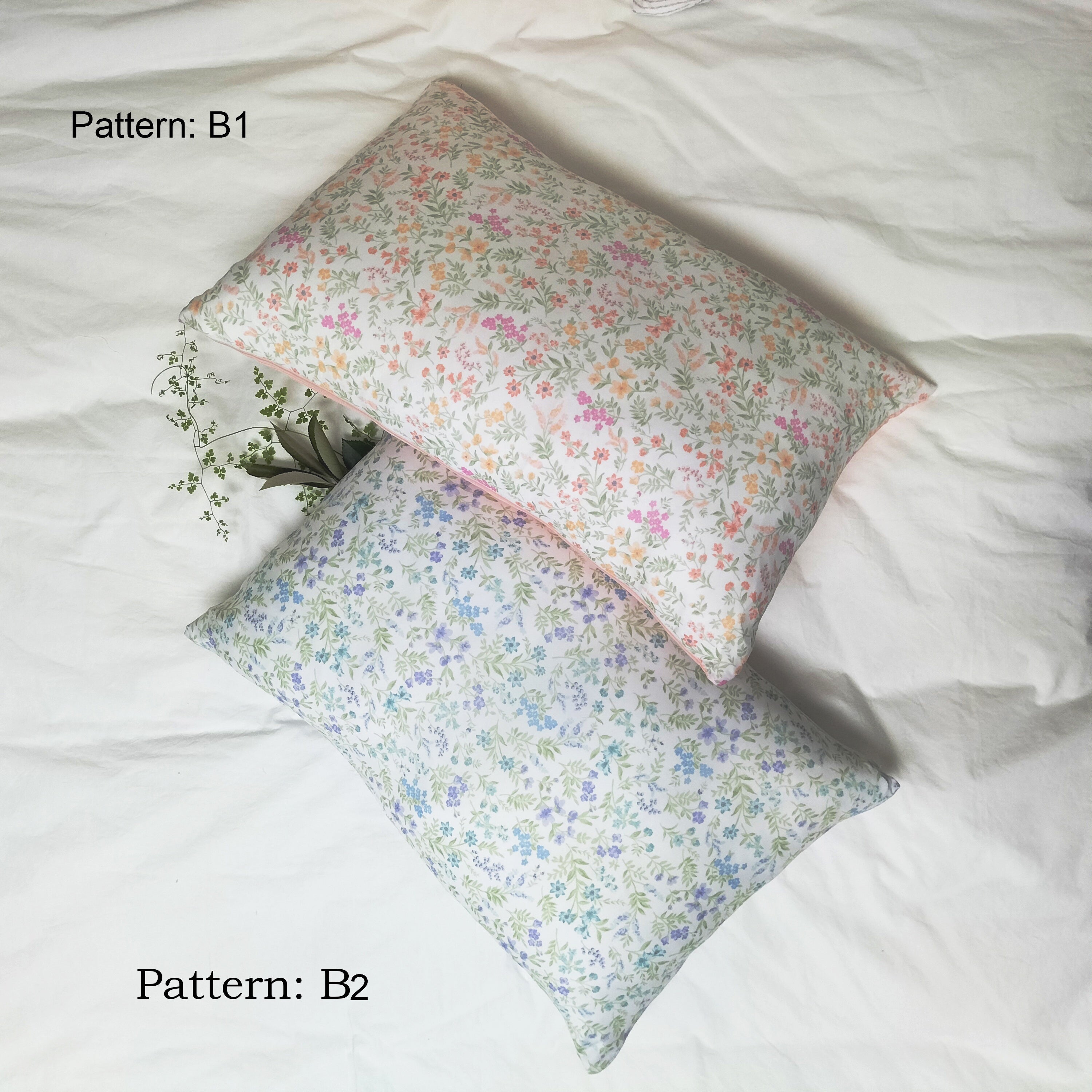 Double-Sided Floral Pillowcase with Zipper, Machine Washable, Durable Polyester