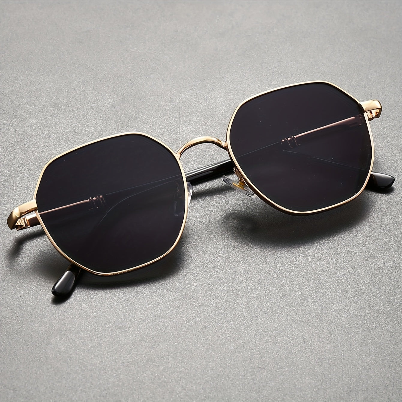 Men's Round Glasses with Copper Frame and Anti-Reflective Lenses for Hiking and Daily Wear