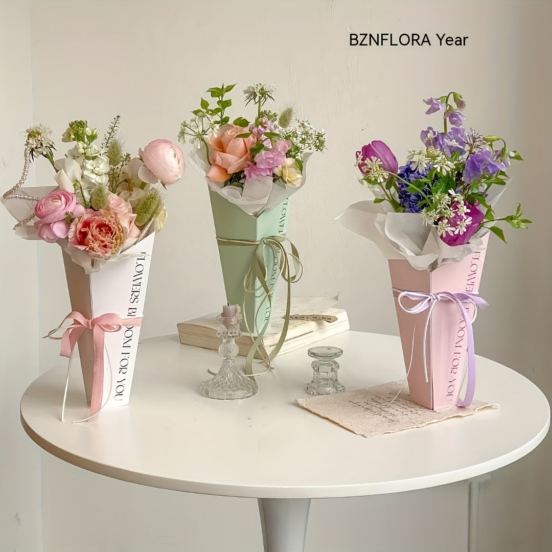 10 ta nafis gullar bilan bezatilgan sovg'a sumkalari, Onalar kuni, tug'ilgan kunlar va to'ylar uchun ideal. Mustahkam qog'ozdan tayyorlangan, tutqichlari bilan.